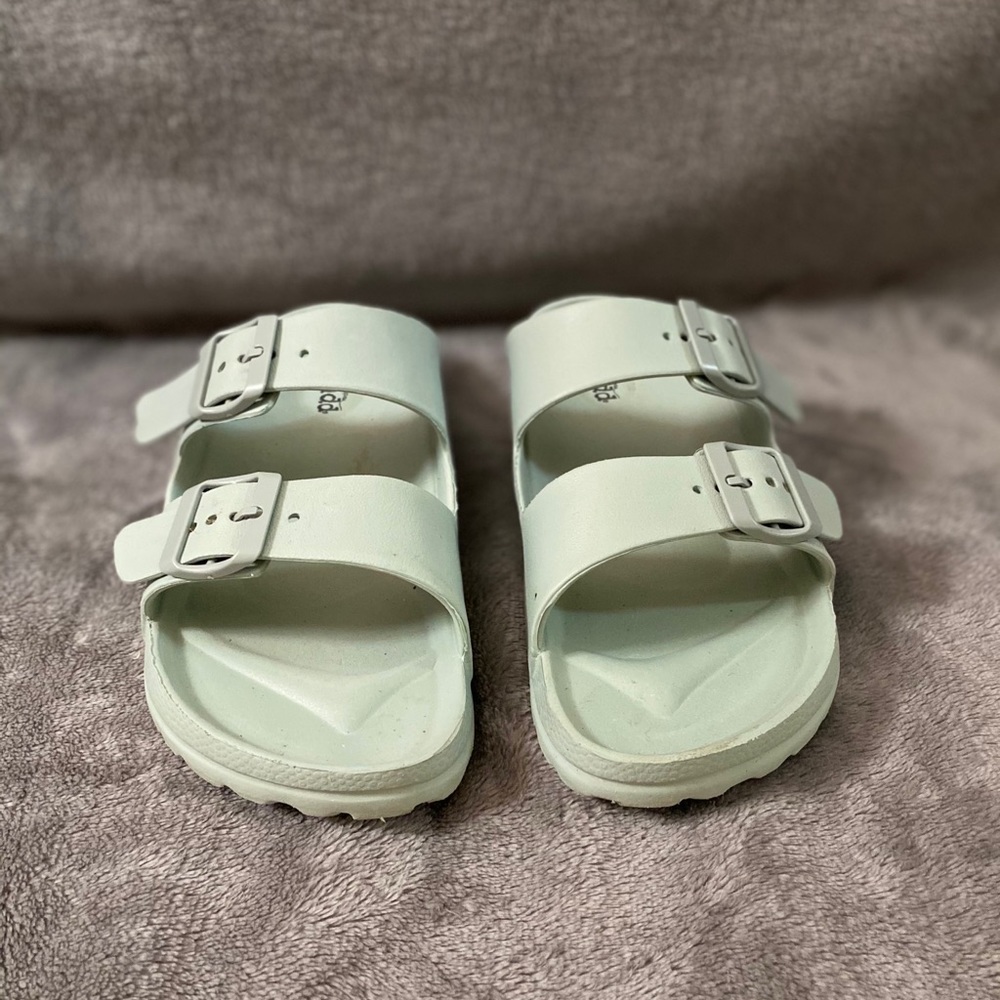 Mint green Mudd Birkenstock Sandals